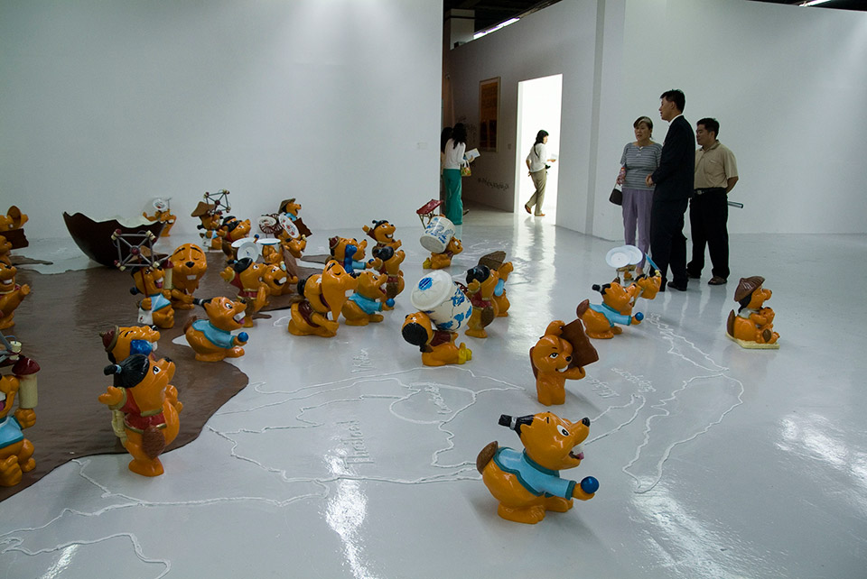 dinosaur kinder eggs